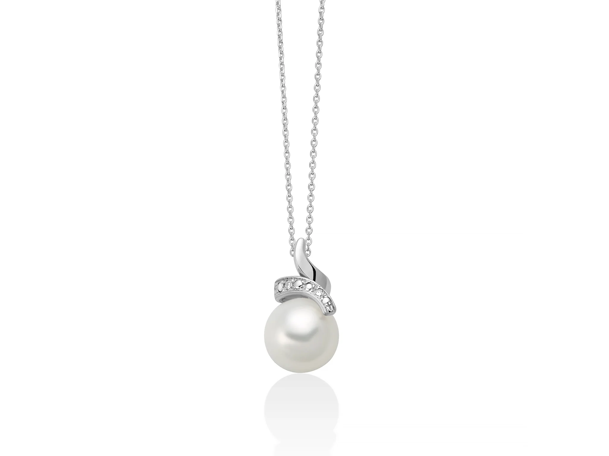 Collana con perla Oriente bottone e lavorazione in oro bianco 375  e diamanti